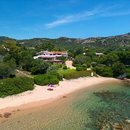Baia Dorata Beach Apartment Porto Istana Exteriör bild